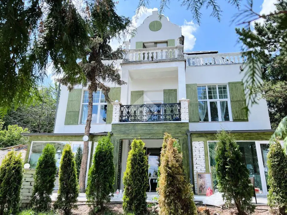 Ház eladó – Budapest