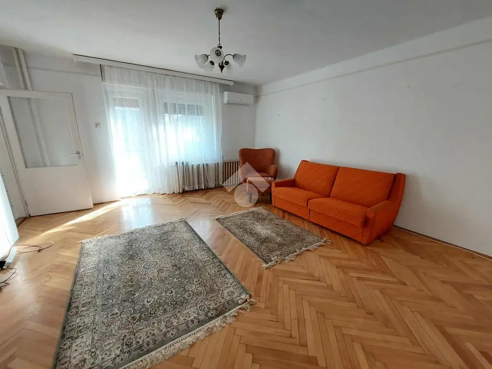 Ház eladó – Budapest