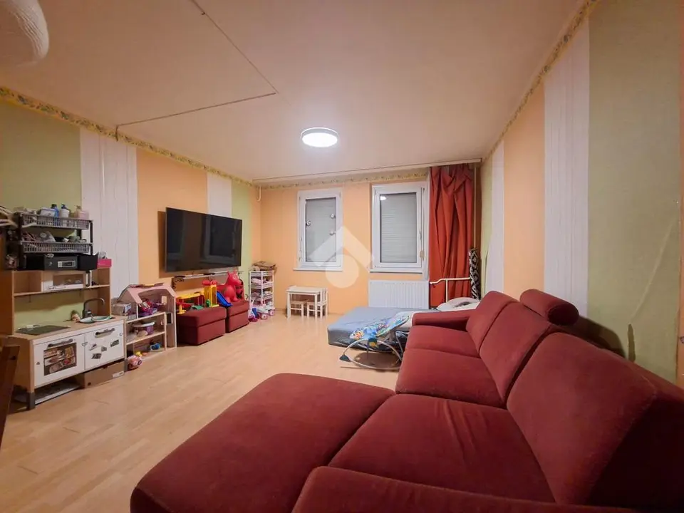 Lakás eladó – Budapest