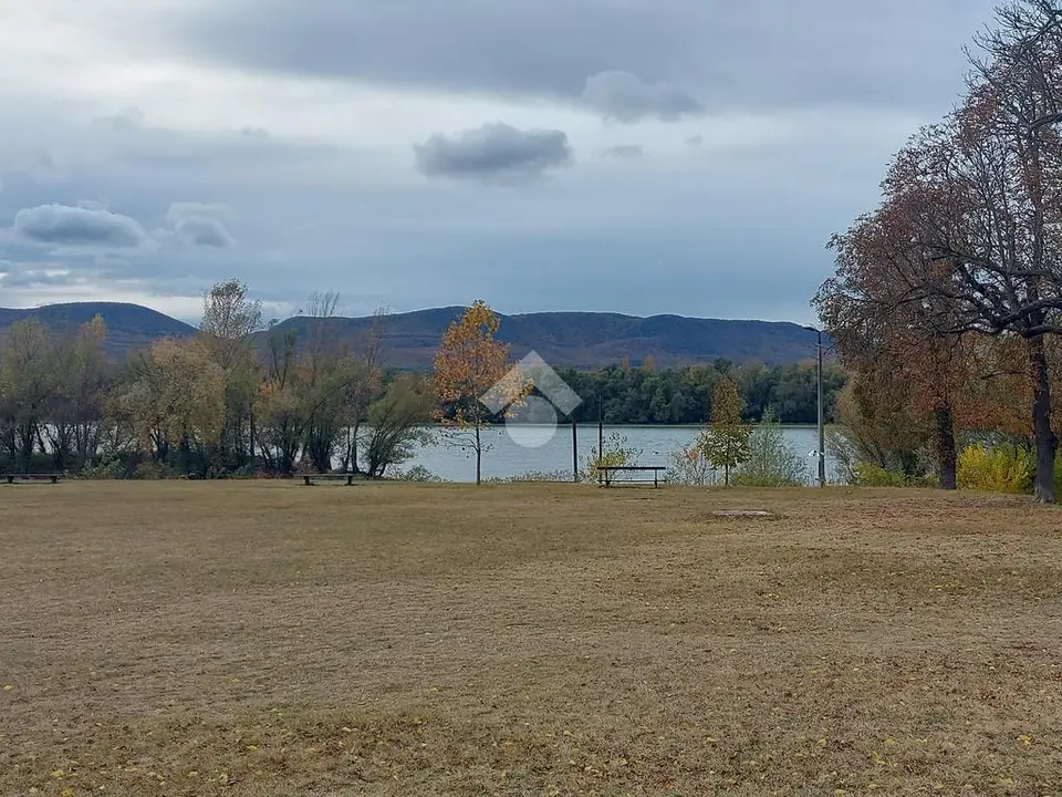 Ház eladó – Sződliget