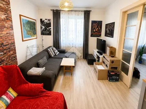 Lakás eladó – Budapest