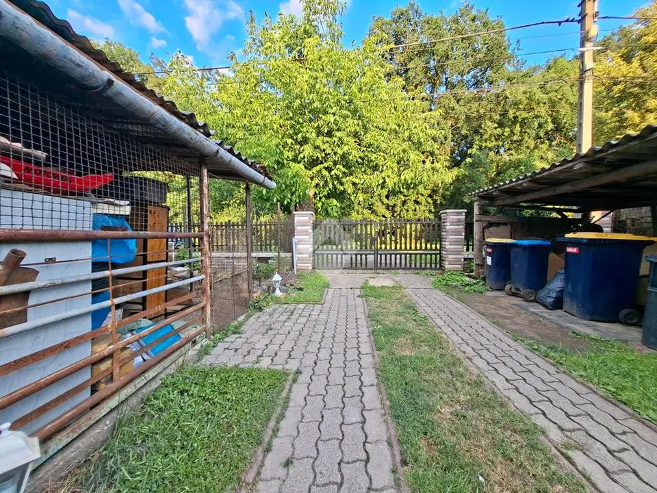 Ház eladó – Budapest