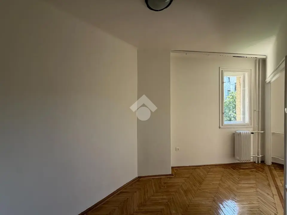 Lakás eladó – Budapest