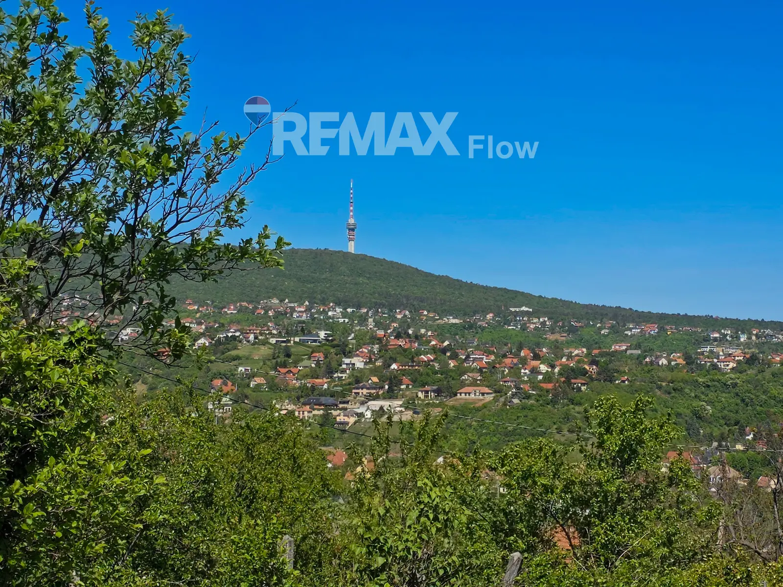 Eladó örökpanorámás telek a Mecseken, Rácváros felett – Pécs