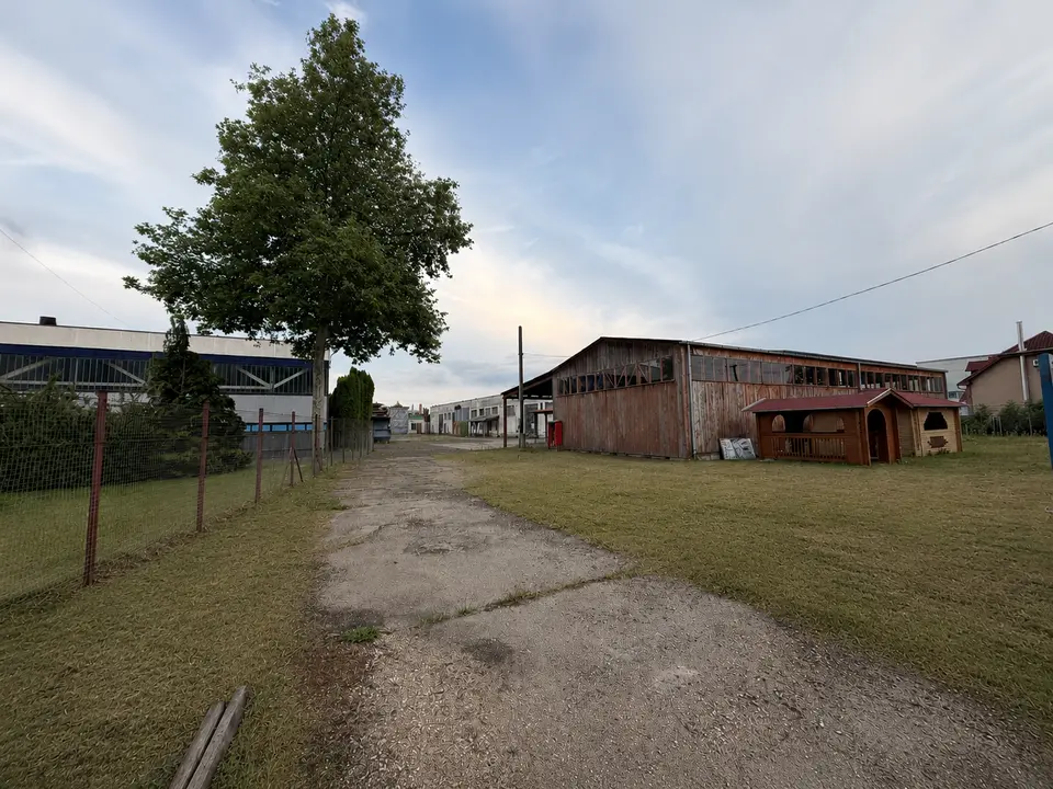 Eladó / Industrial land for Sale Tiszafüreden, 4160 m² ipartelep megnevezésű terület eladó.