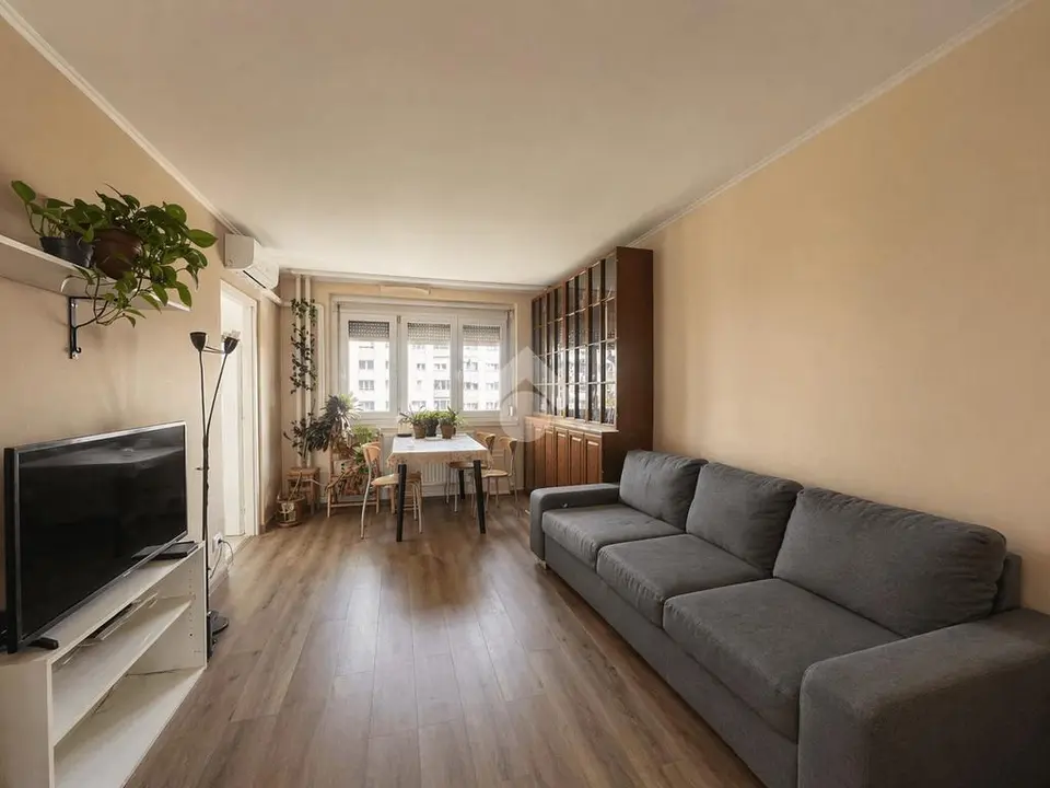 Lakás eladó – Budapest